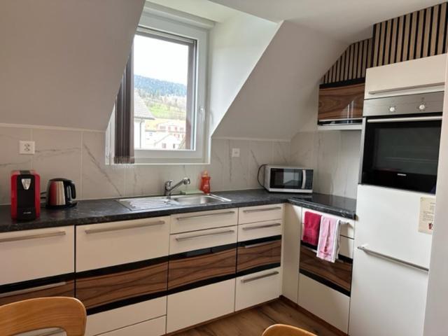 Studio Cosy Au Centre De Couvet Eksteriør bilde